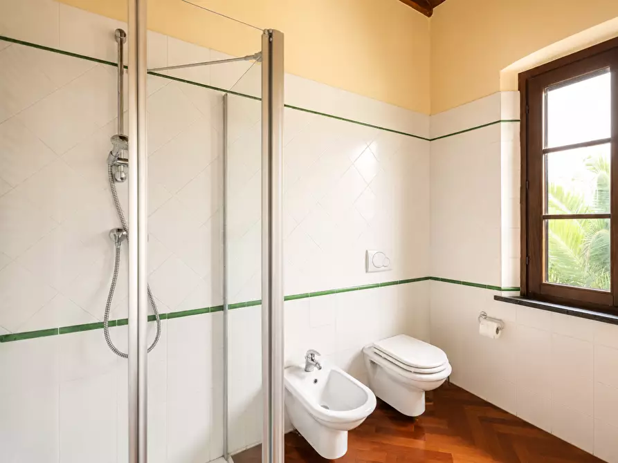 Immagine 11 di Rustico / casale in vendita  a Cascina