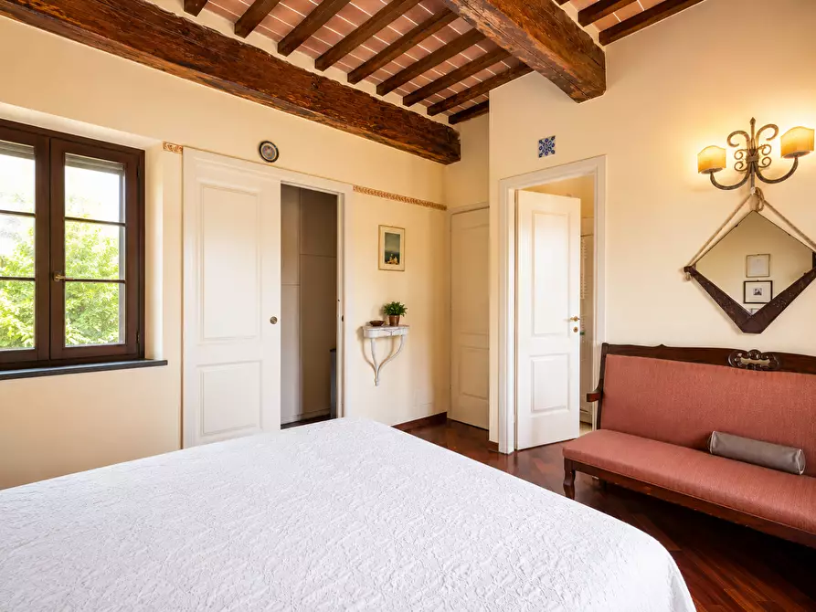 Immagine 10 di Rustico / casale in vendita  a Cascina
