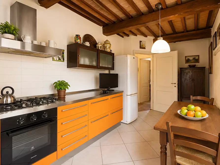 Immagine 5 di Rustico / casale in vendita  a Cascina