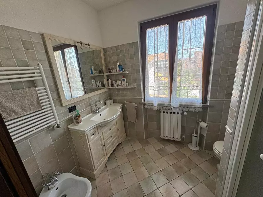 Immagine 14 di Casa bifamiliare in vendita  a Rosignano Marittimo