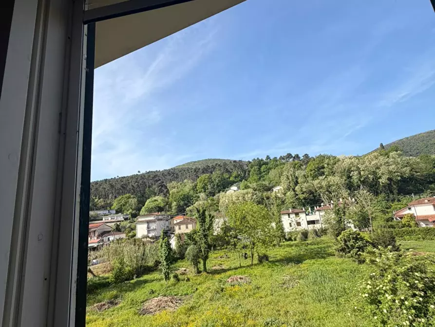 Immagine 10 di Appartamento in vendita  a Ameglia
