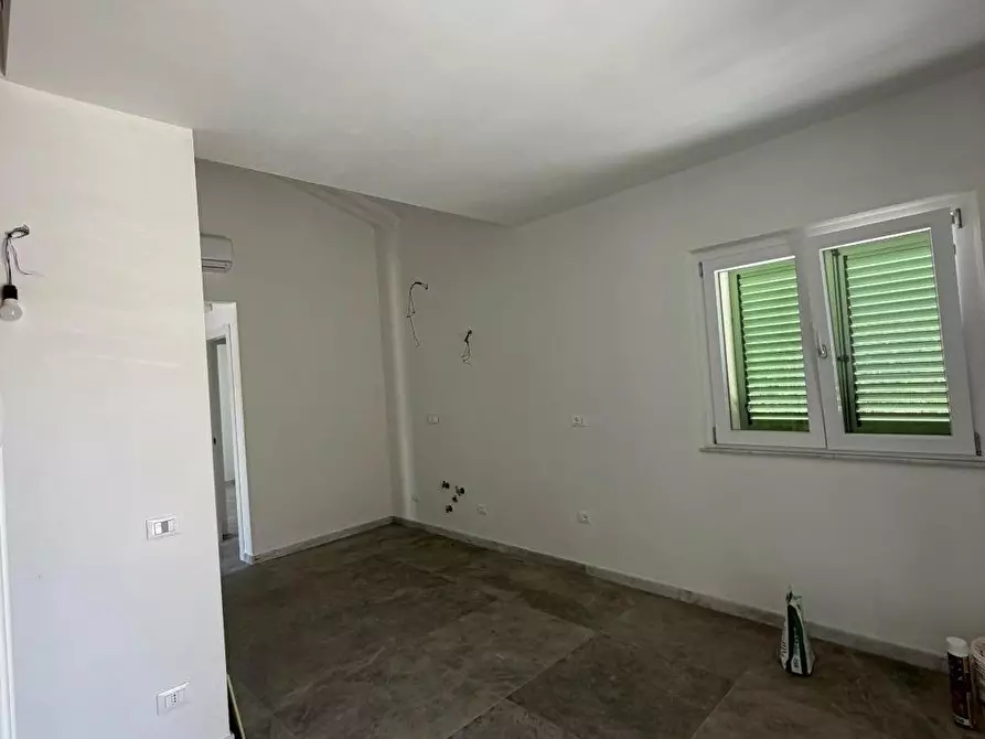 Immagine 10 di Casa indipendente in vendita  a Sarzana