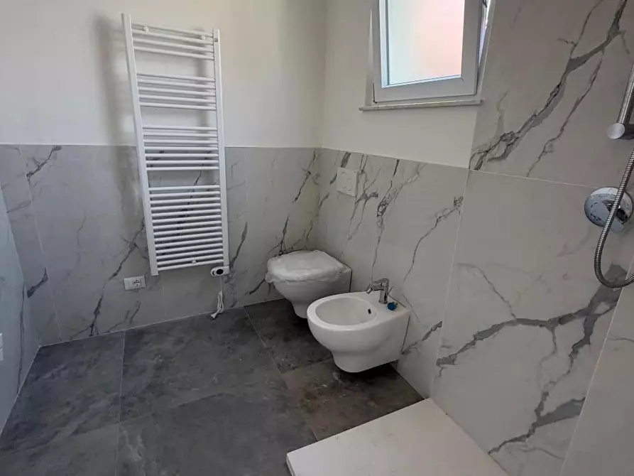 Immagine 6 di Casa indipendente in vendita  a Sarzana