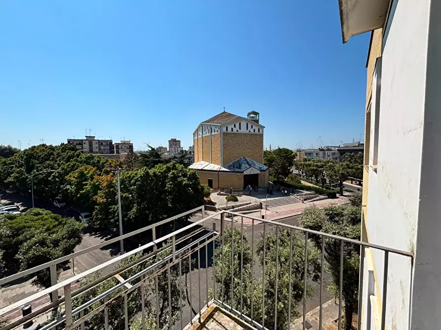 Immagine 13 di Appartamento in vendita  a Lecce