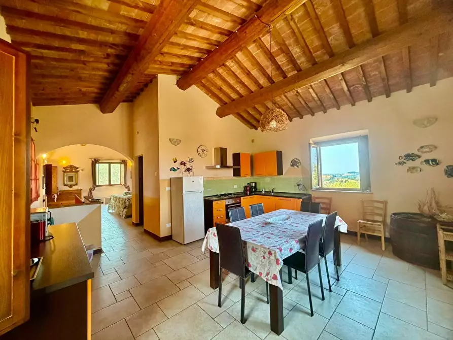 Immagine 28 di Casa colonica in vendita  a Volterra