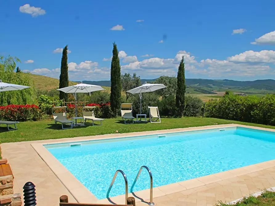 Immagine 5 di Casa colonica in vendita  a Volterra