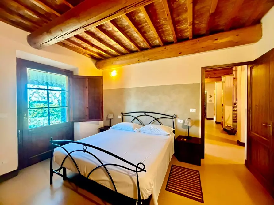 Immagine 22 di Casa colonica in vendita  a Volterra