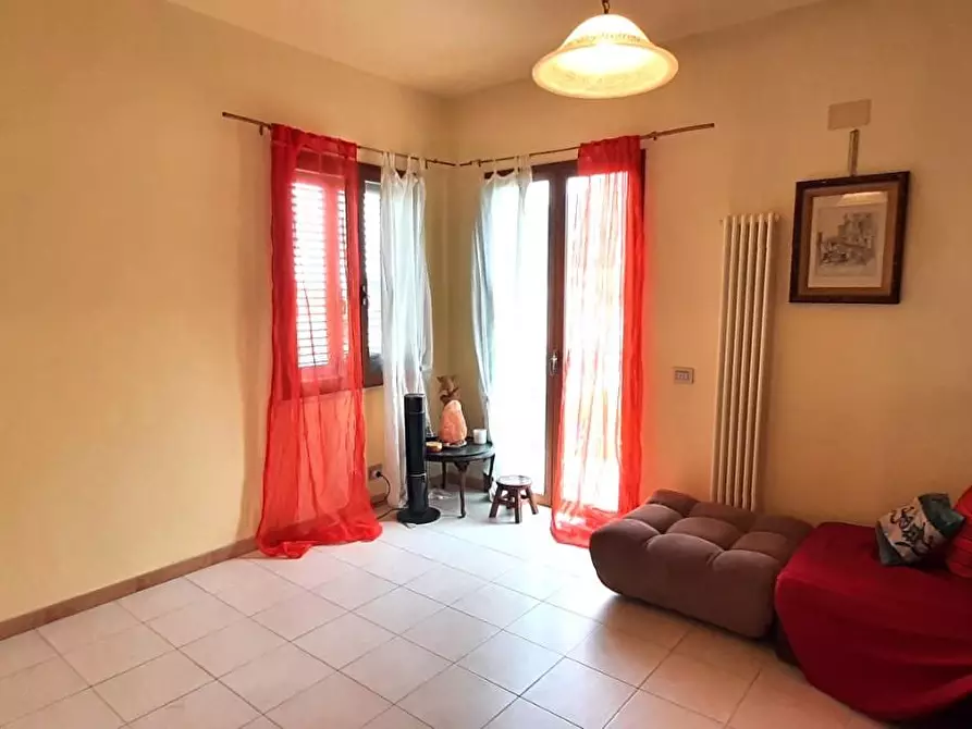 Immagine 11 di Appartamento in vendita  a Rosignano Marittimo