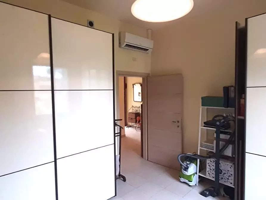 Immagine 16 di Appartamento in vendita  a Rosignano Marittimo