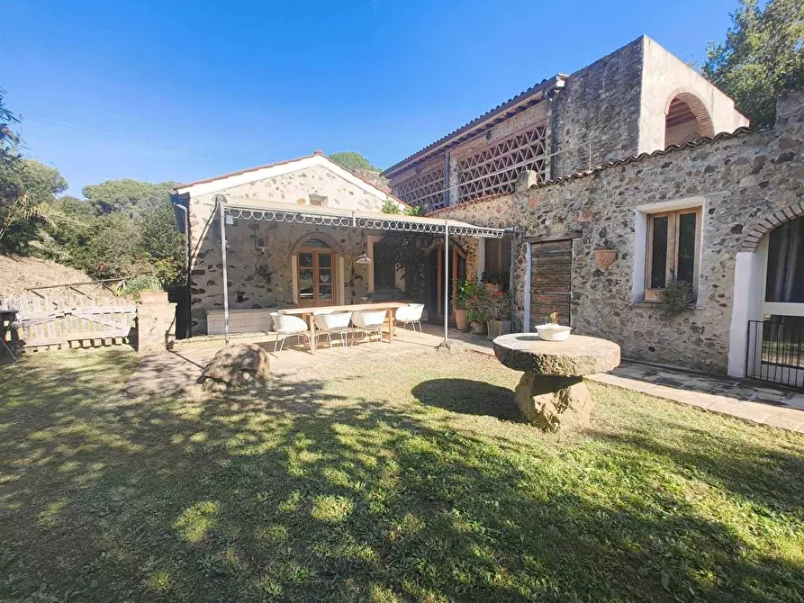 Immagine 2 di Villa in vendita  a Capoliveri