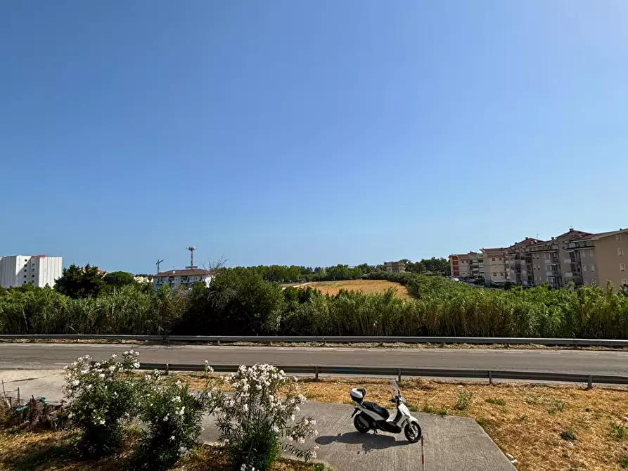 Immagine 6 di Appartamento in vendita  a Vasto