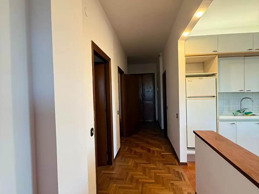 Immagine 11 di Appartamento in affitto  a Pisa