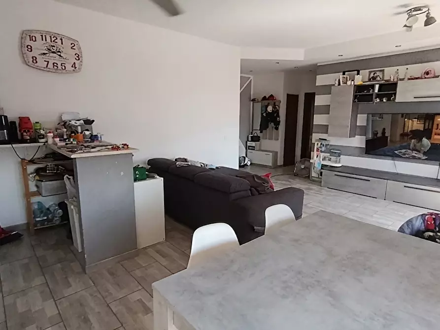 Immagine 3 di Appartamento in vendita  a Livorno