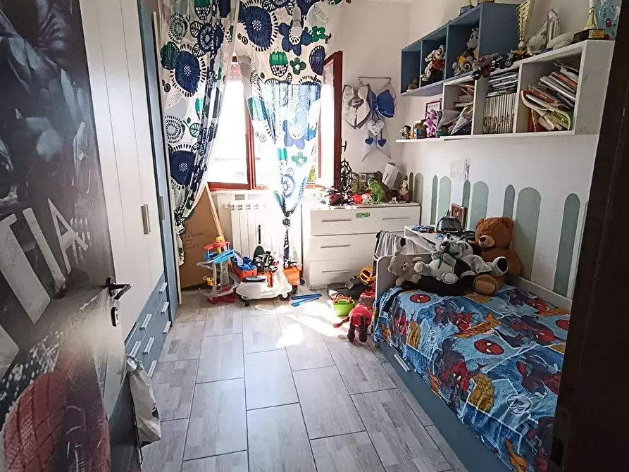 Immagine 13 di Appartamento in vendita  a Livorno