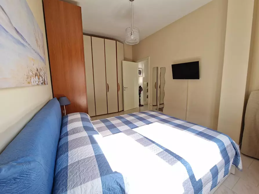 Immagine 25 di Appartamento in vendita  a Carrara