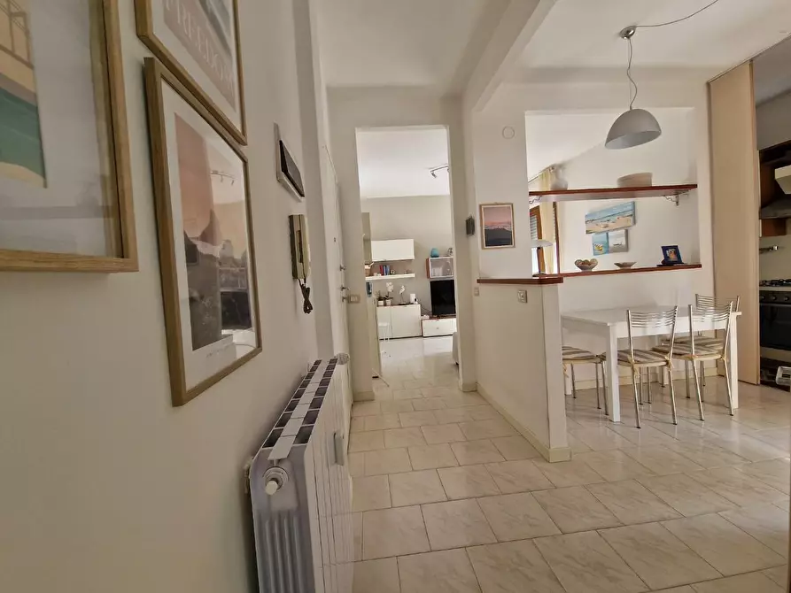 Immagine 28 di Appartamento in vendita  a Carrara