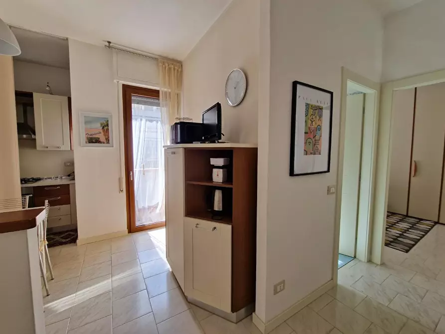 Immagine 11 di Appartamento in vendita  a Carrara