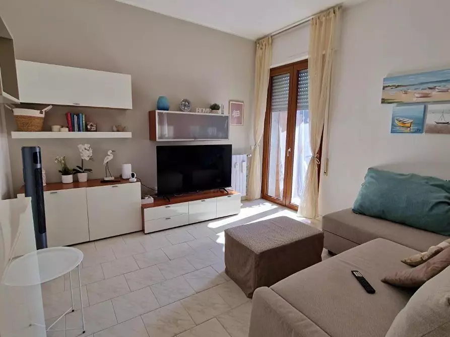 Immagine 7 di Appartamento in vendita  a Carrara
