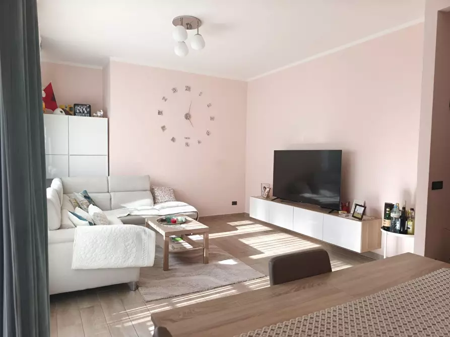 Immagine 11 di Appartamento in vendita  a Pontedera