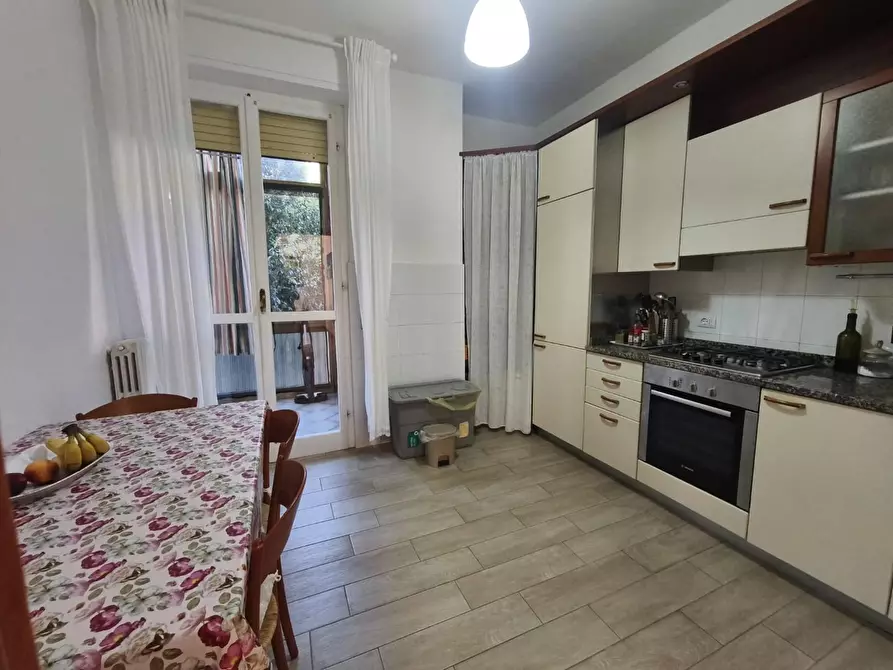 Immagine 9 di Appartamento in vendita  a Pontedera
