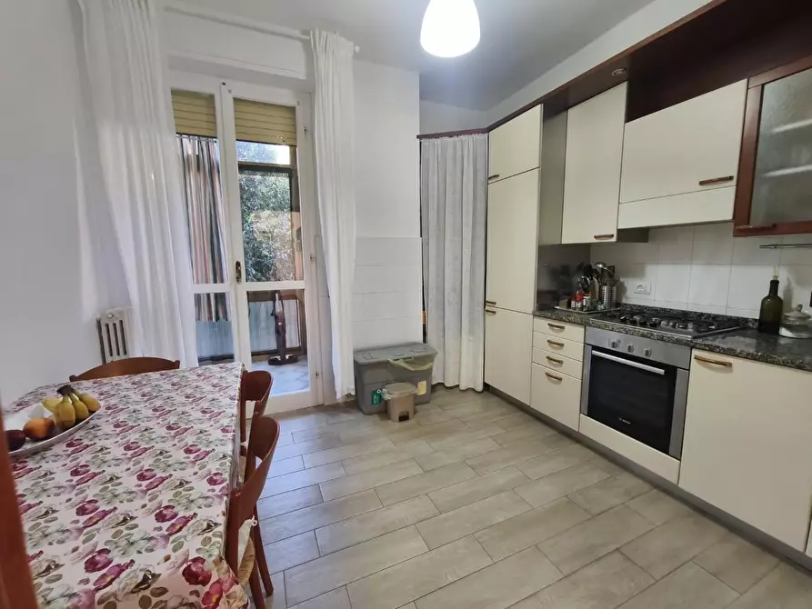 Immagine 5 di Appartamento in vendita  a Pontedera