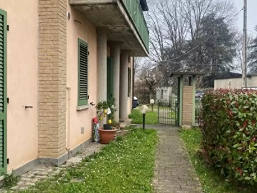 Immagine 2 di Appartamento in vendita  a Cornate D'adda