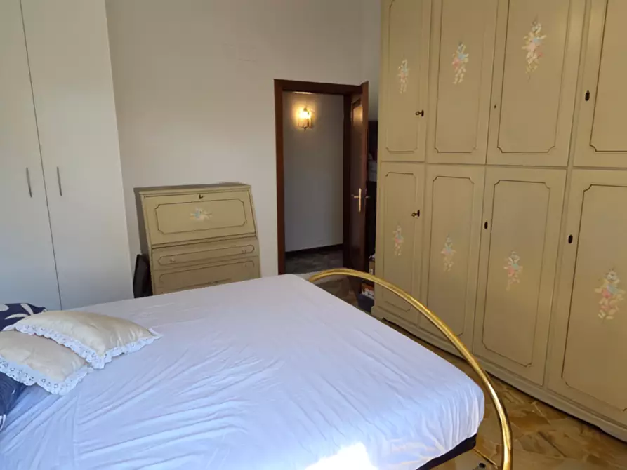 Immagine 16 di Appartamento in vendita  a Firenze