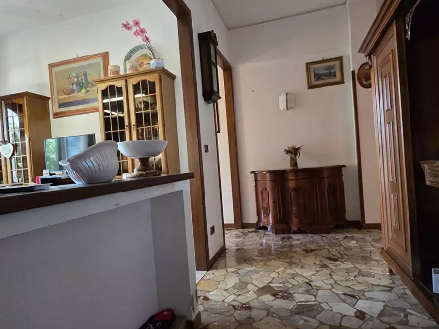 Immagine 1 di Appartamento in vendita  a Firenze