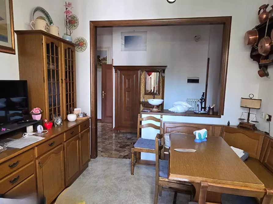 Immagine 6 di Appartamento in vendita  a Firenze
