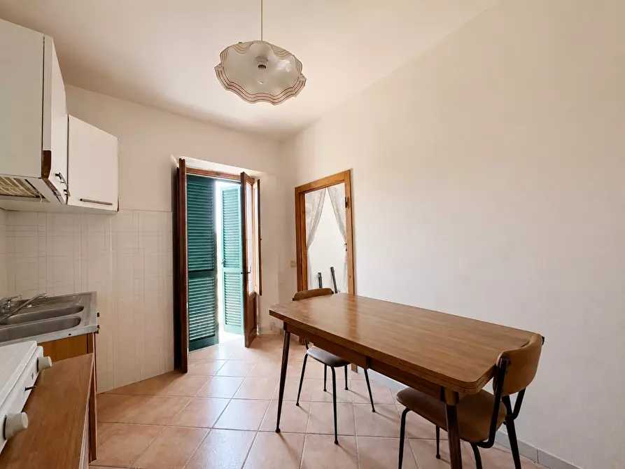 Immagine 3 di Appartamento in vendita  a Pescia
