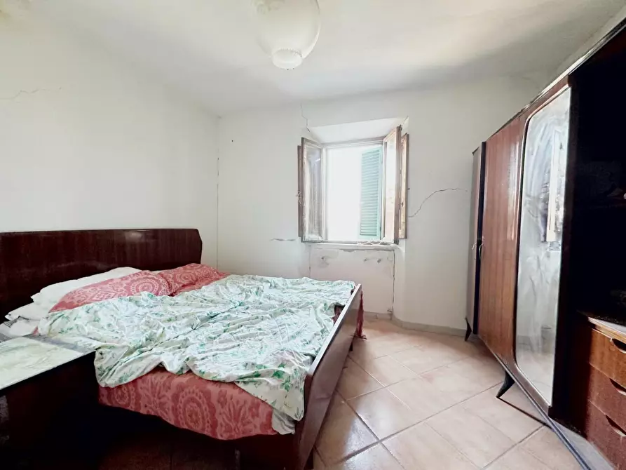 Immagine 5 di Appartamento in vendita  a Pescia