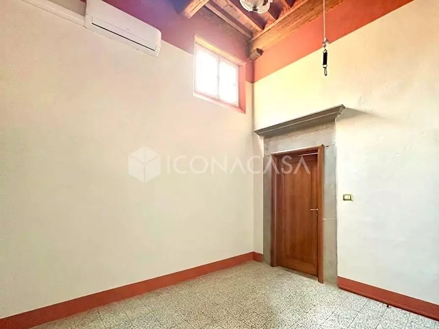 Immagine 14 di Appartamento in vendita  a Montopoli In Val D'arno