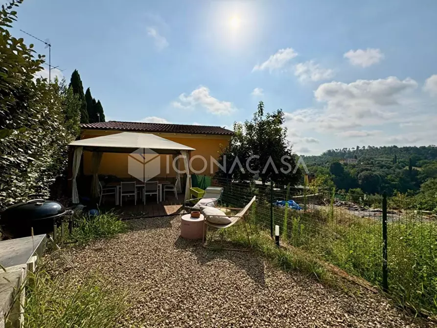 Immagine 21 di Appartamento in vendita  a Montopoli In Val D'arno