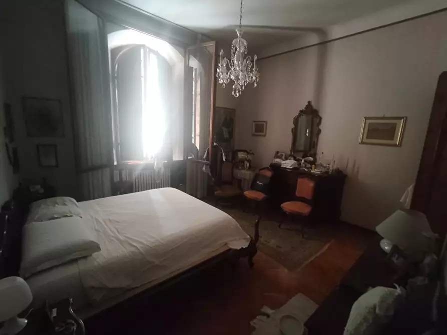 Immagine 34 di Appartamento in vendita  a Lucca
