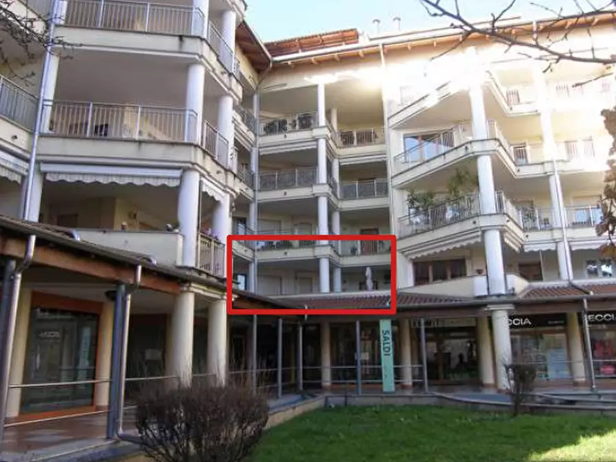 Immagine 3 di Appartamento in vendita  a Senago