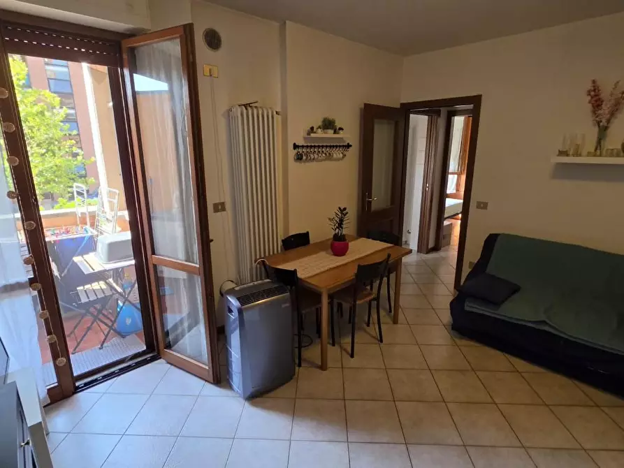 Immagine 1 di Appartamento in vendita  a Pisa