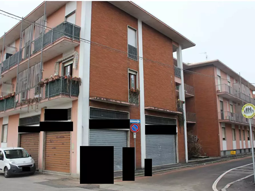 Immagine 1 di Appartamento in vendita  a Lonate Pozzolo