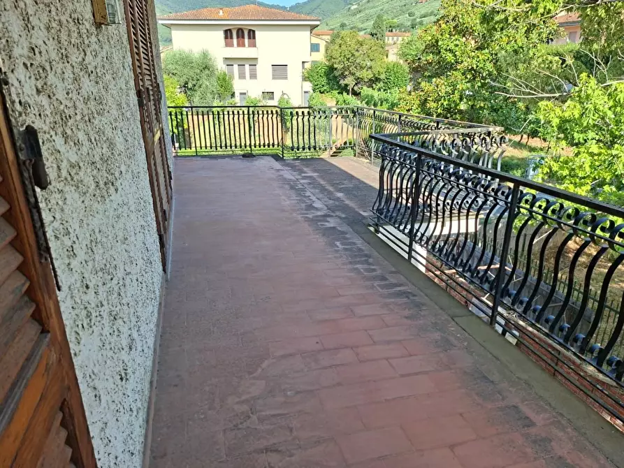 Immagine 9 di Appartamento in vendita  a Buti
