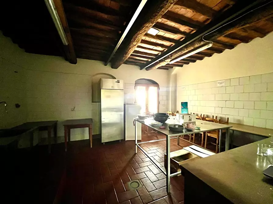 Immagine 12 di Rustico / casale in vendita  a Marliana