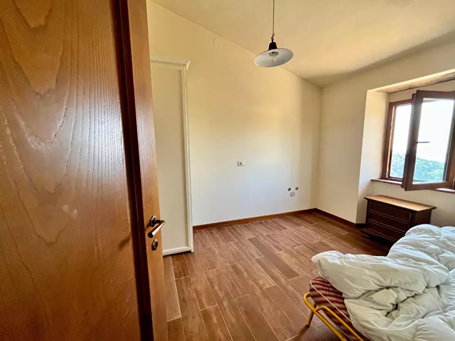 Immagine 30 di Rustico / casale in vendita  a Marliana