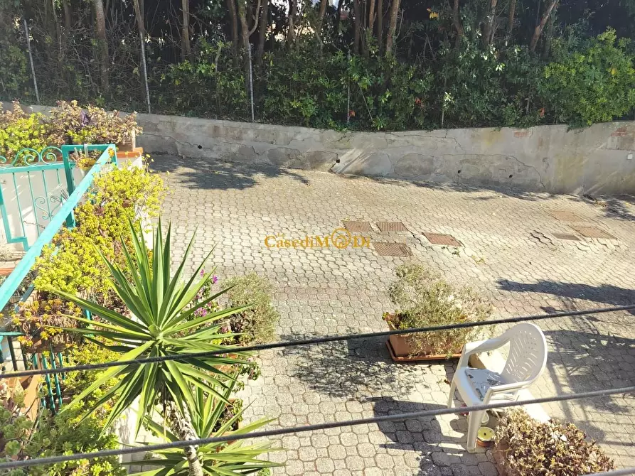 Immagine 15 di Villetta a schiera in vendita  a Rosignano Marittimo