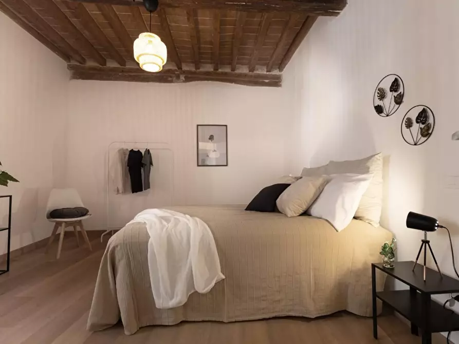 Immagine 28 di Appartamento in vendita  a Colle Di Val D'elsa