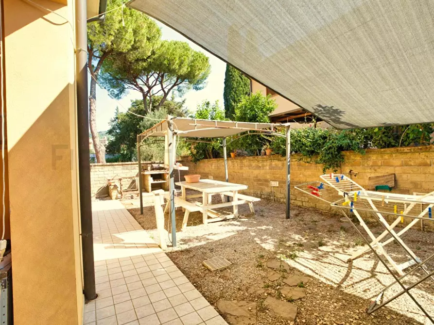 Immagine 21 di Appartamento in vendita  a Suvereto