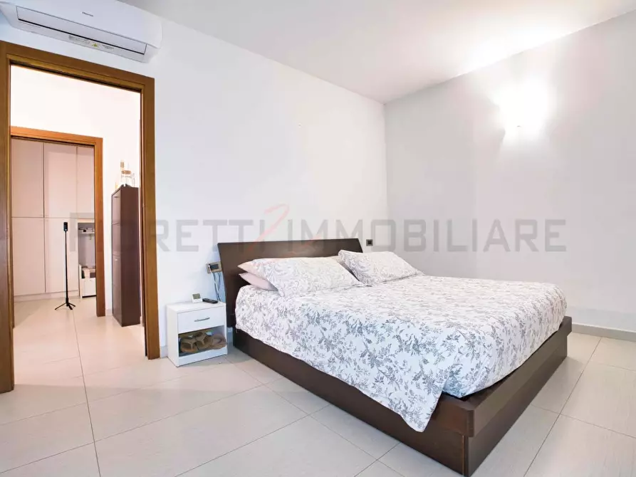 Immagine 11 di Appartamento in vendita  a Suvereto