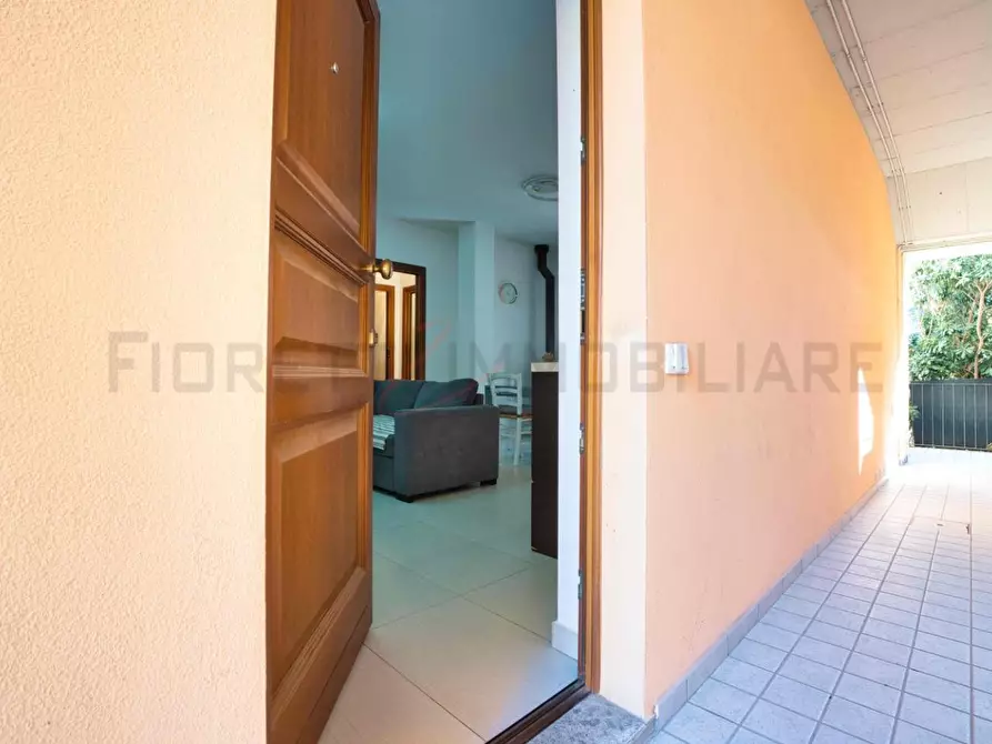 Immagine 2 di Appartamento in vendita  a Suvereto