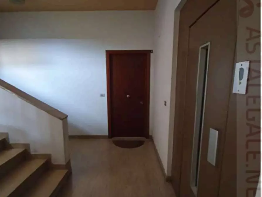 Immagine 3 di Appartamento in vendita  a Firenze