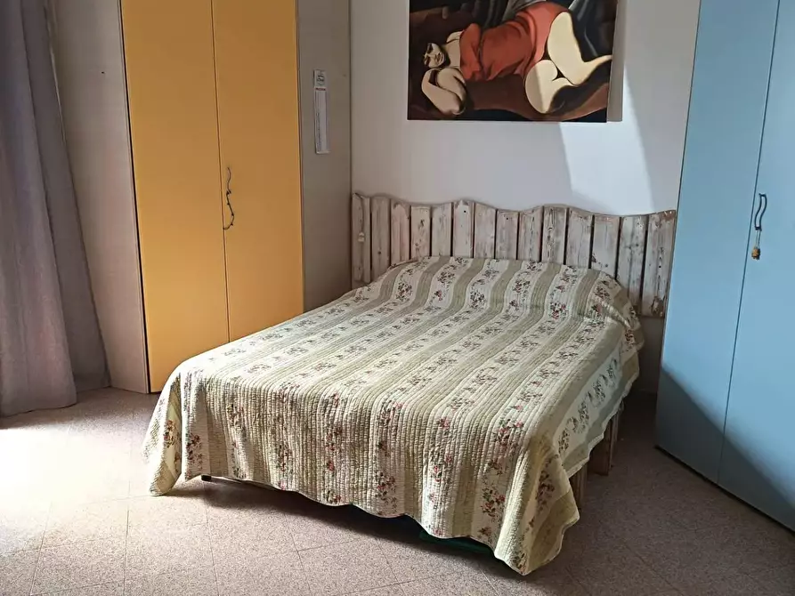 Immagine 10 di Casa bifamiliare in vendita  a Massa