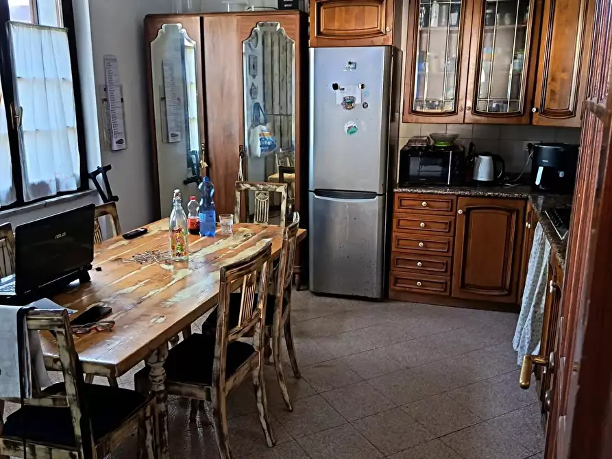 Immagine 6 di Casa bifamiliare in vendita  a Massa