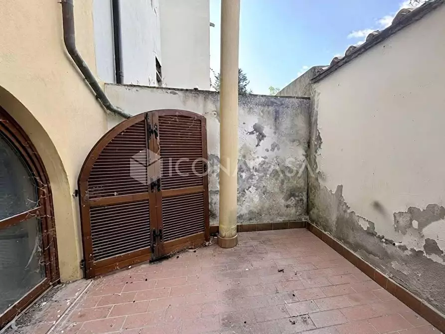 Immagine 10 di Appartamento in vendita  a Montopoli In Val D'arno