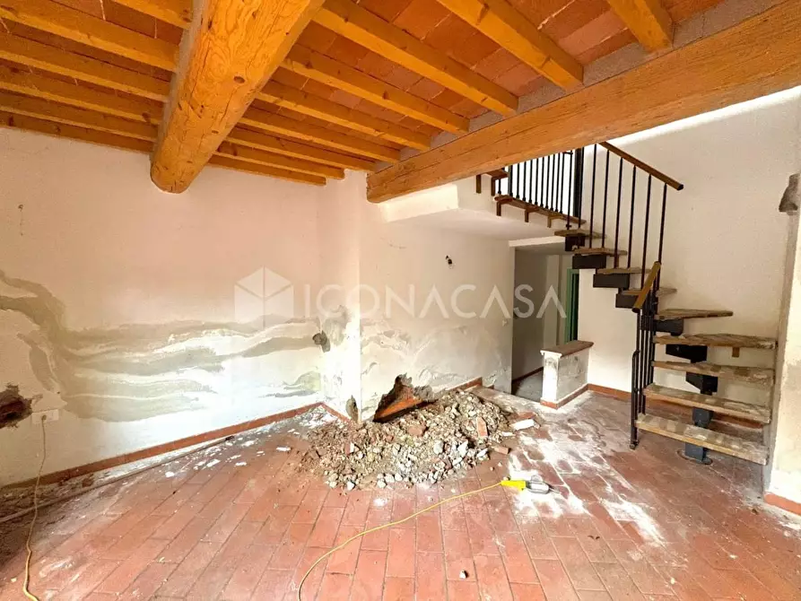 Immagine 7 di Appartamento in vendita  a Montopoli In Val D'arno